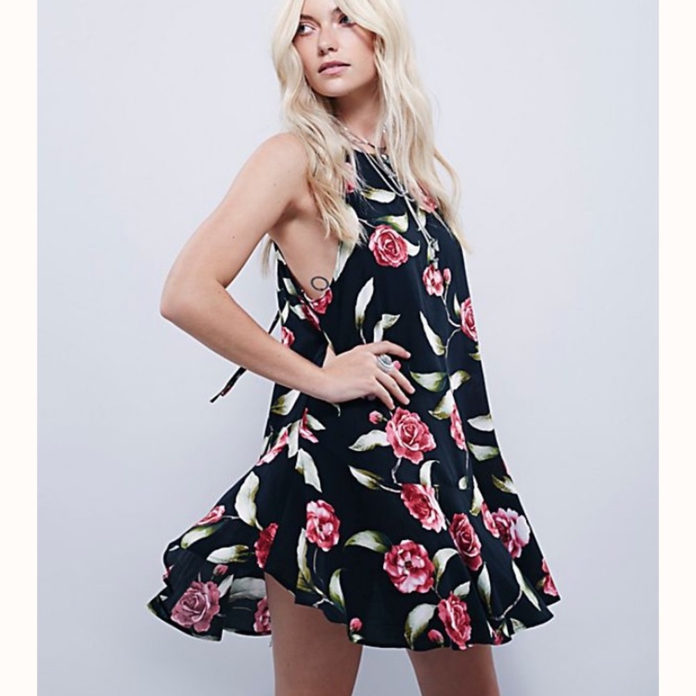 🌹FREE PEOPLE Flouncy Hem Slip Dress Floral XS